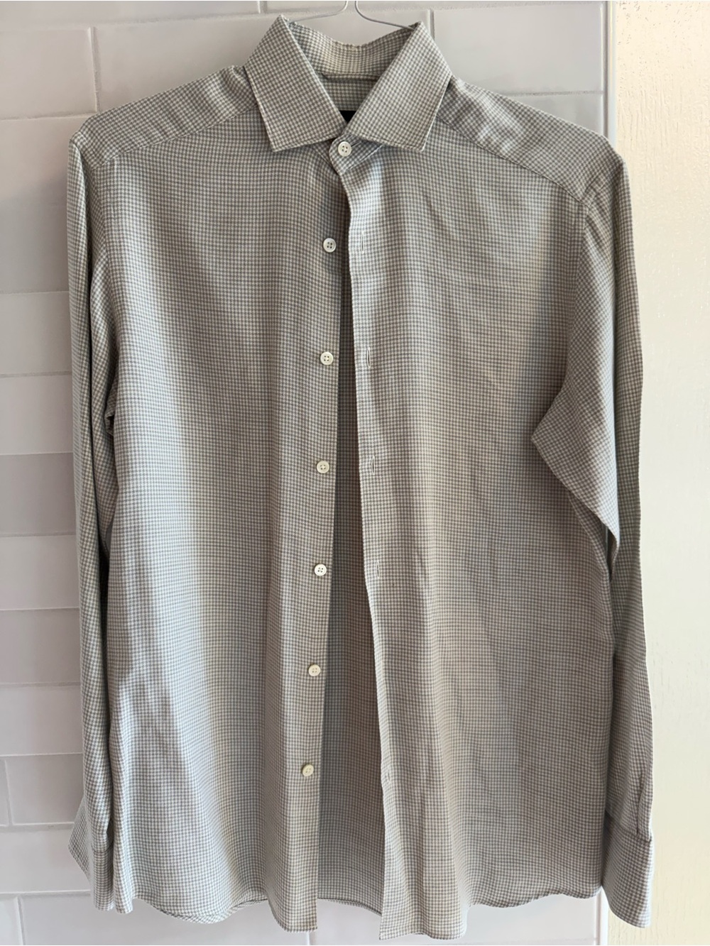Ermenegildo Zegna Men’s Light Gray Micro-Check Dress Shirt Size Small